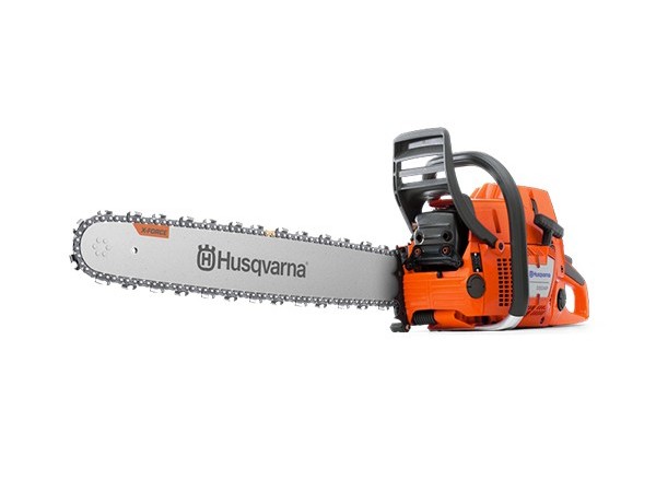 A modern large XP-saw with a very powerful engine. Performance and vibration damping are dimensioned for sawing jobs that require longer cutting equipm...