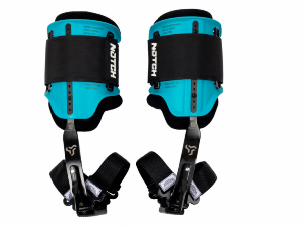 The Notch Steel Climbers are engineered for maximum comfort, performance, and fit for all-day wear. Featuring an ergonomic shank and adjustable cuff.